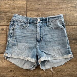 Hollister High Waisted Jean Shorts Size 3 / 26